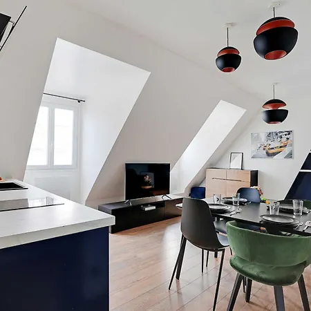 Adorable 1bdr W Lift Ternes - Arc De Triomphe Daire Paris